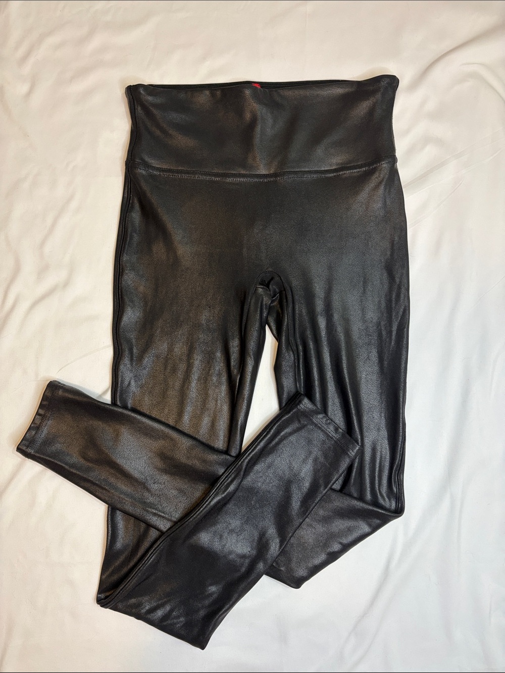 Classic “Wet Look” Shiny Crackle Texture Faux Leather Look Spanx Small Petite